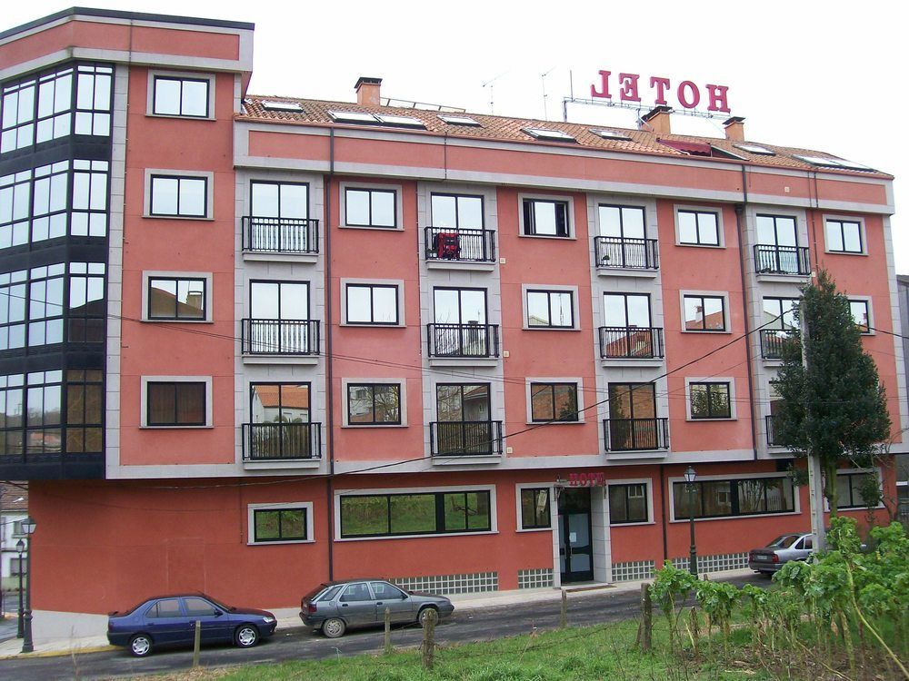Hotel Restaurante Pontinas Lalín 외부 사진