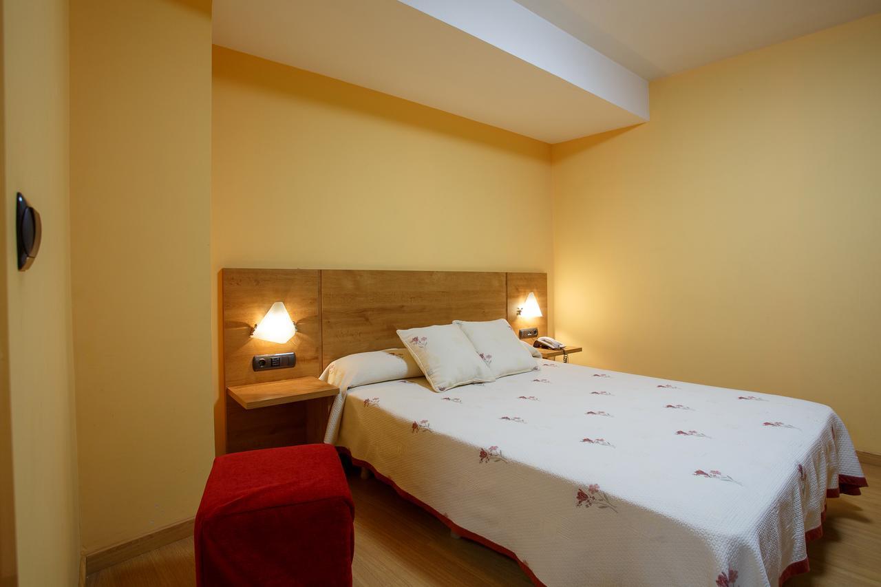 Hotel Restaurante Pontinas Lalín 외부 사진